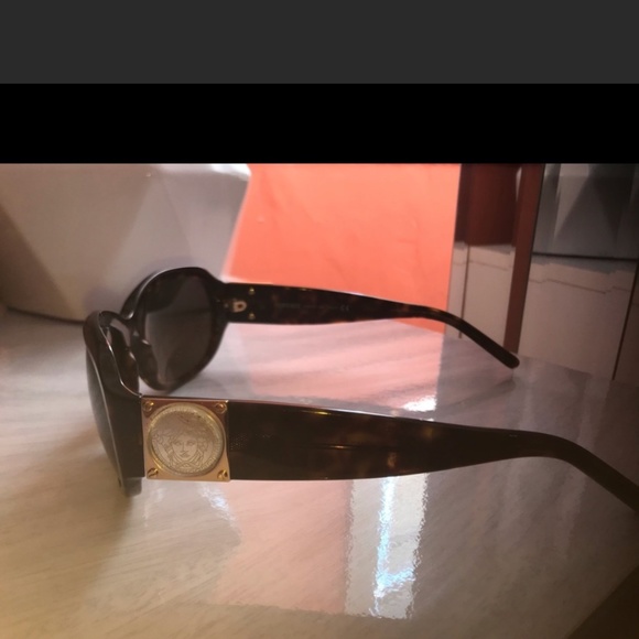 Versace sunglasses main image 4